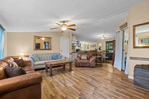 19747 Village Forest Drive, Montgomery, TX 77356