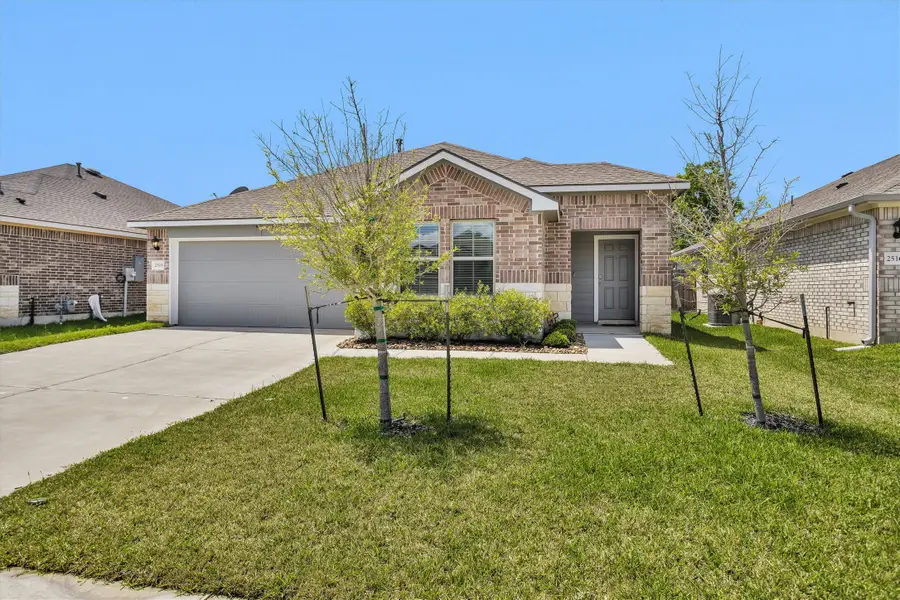 2518 River Way, Navasota, TX 77868 - #2