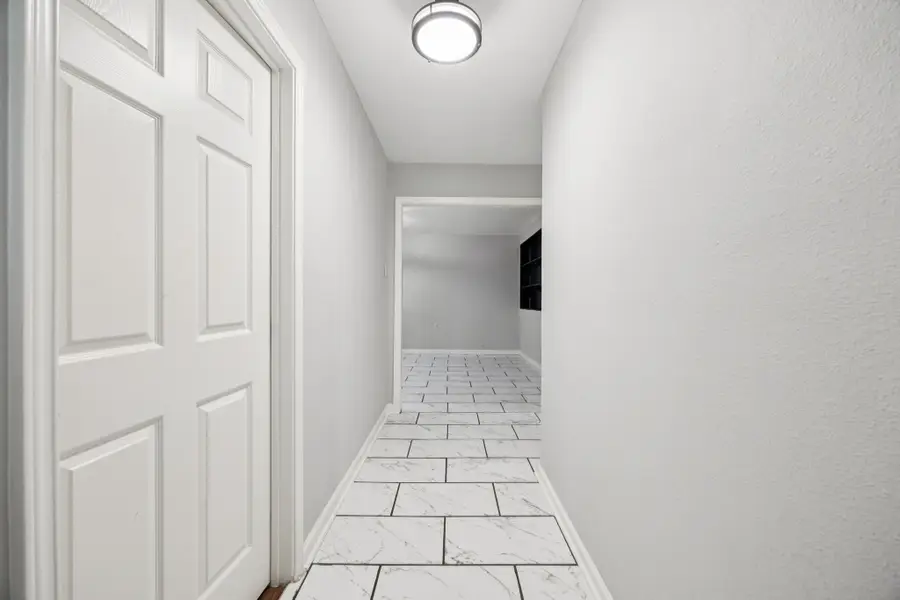 300 Forrest Street, Baytown, TX 77520 - Image #3