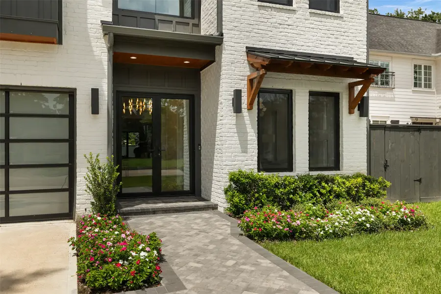 934 W 43rd Street, Houston, TX 77018 - #2