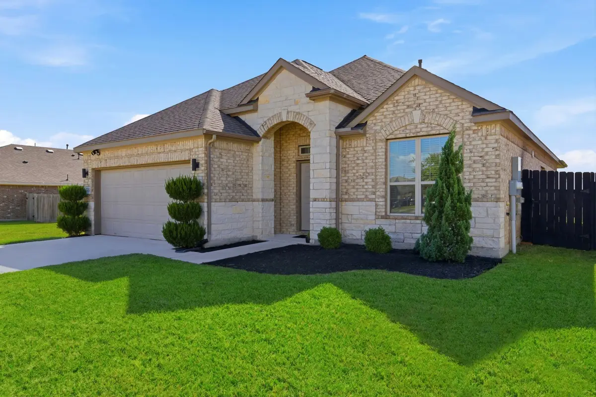 8701 Explorer Drive, Texas City, TX 77591 - Image #1