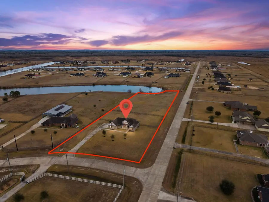 7519 Rosedown Court, Rosharon, TX 77583 - Image #2