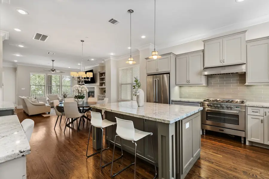 1104 W 22nd Street, Houston, TX 77008 - #3