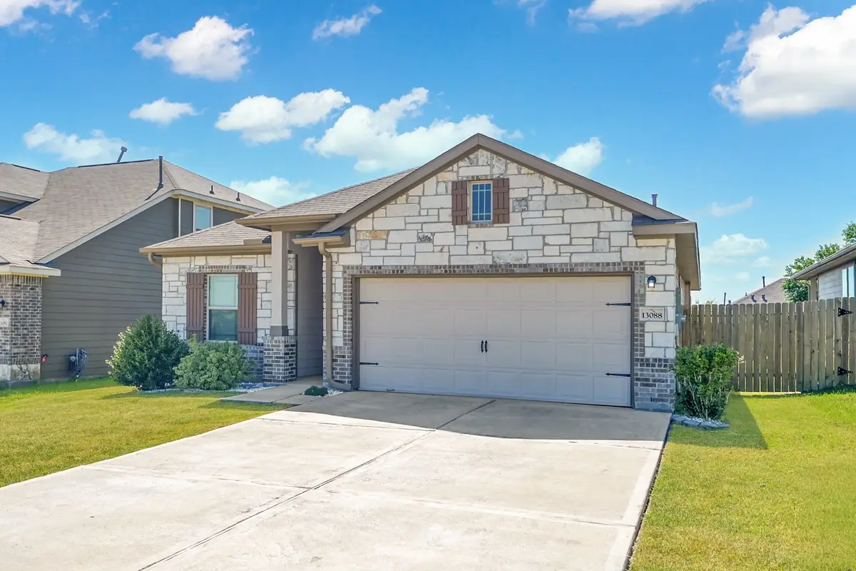 13088 Laura Lake Drive, Willis, TX 77318 - Image #1