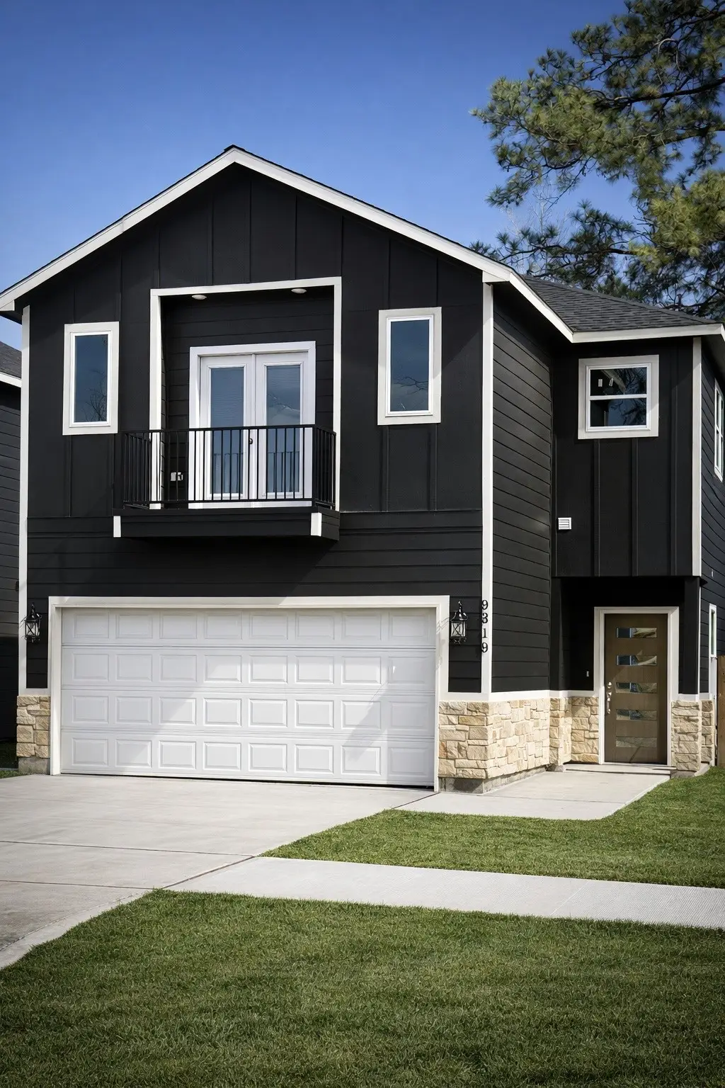 9319 Noel Street, Houston, TX 77033 - Image #1