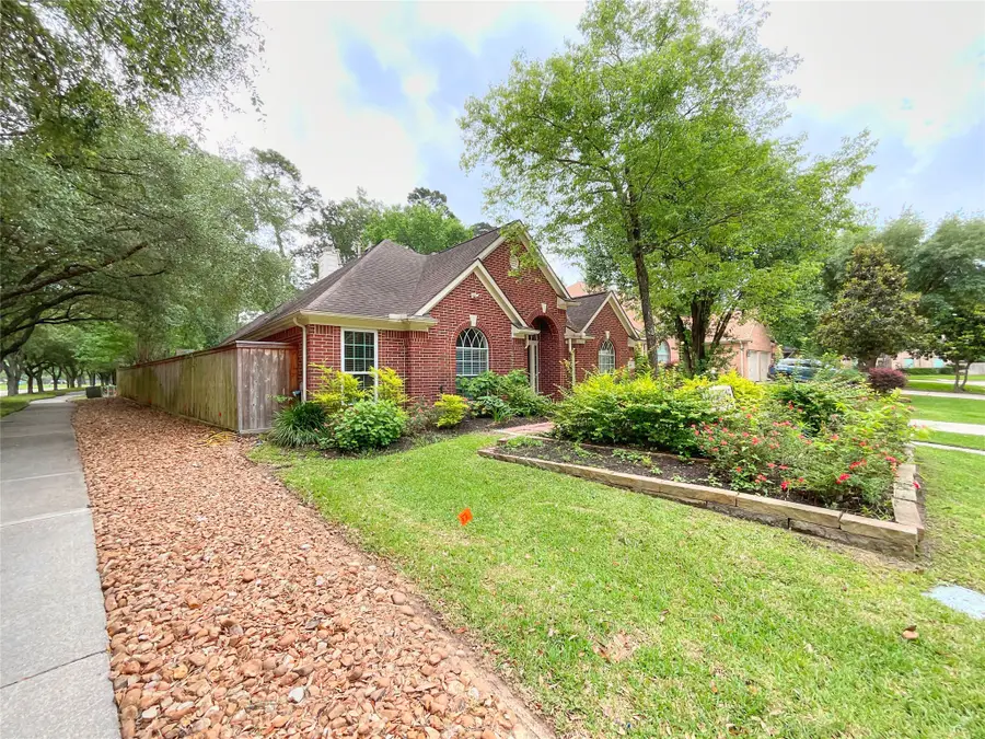 1914 Windy Park Drive, Houston, TX 77339 - #3