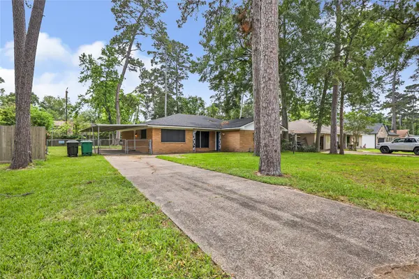218 Swift Current Drive, Huffman, TX 77336