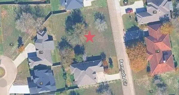 29 Bermuda Circle, Montgomery, TX 77356