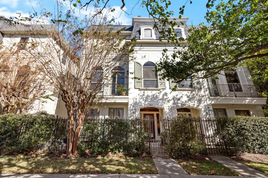 2611 Commonwealth Street, Houston, TX 77006 - #2