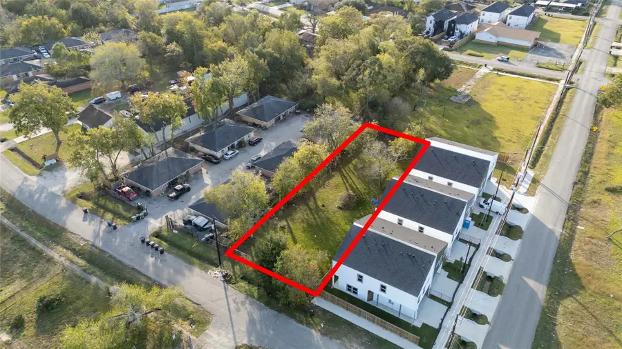 5006 Carmen Street, Houston, TX 77033 - Image #3