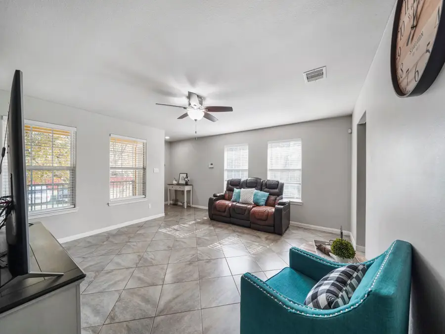 910 Rosewick Street, Houston, TX 77015 - Image #2