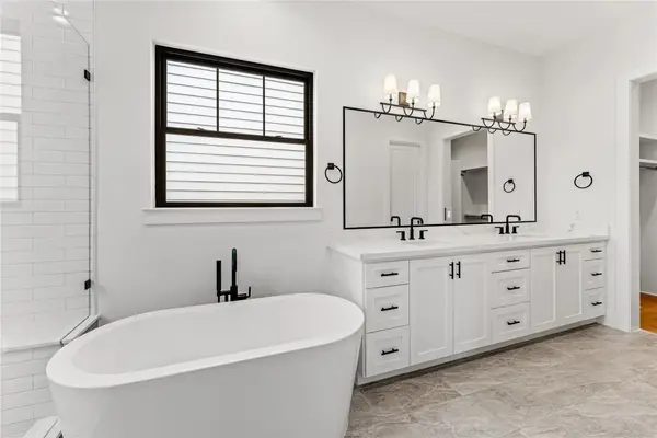515 E 4th Street, Houston, TX 77007
