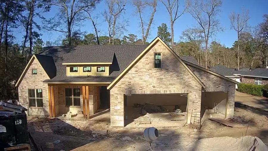 2112 Greentree Drive, Huntsville, TX 77340 - Image #2