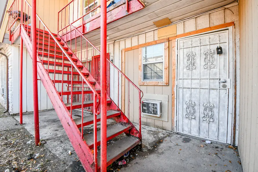 8282 Park Place Boulevard #D1, Houston, TX 77017 - Image #3