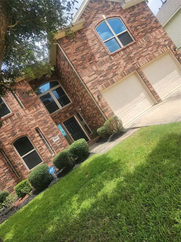 3923 Oak Plank Road, Fresno, TX 77545