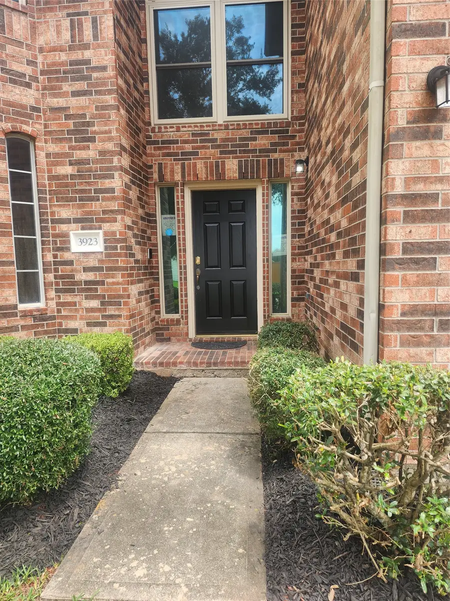 3923 Oak Plank Road, Fresno, TX 77545 - #2