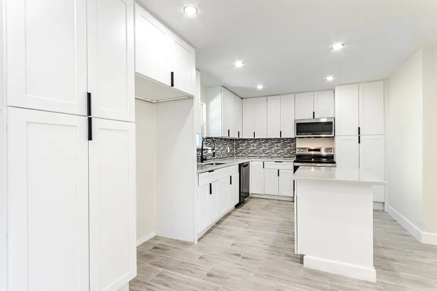 11203 Rousseau Drive, Houston, TX 77065 - Image #2