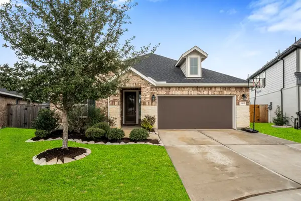 2004 Sadtler Ridge Circle, La Porte, TX 77571