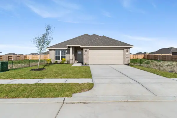 2119 Emerald Lake Trail, Dayton, TX 77535