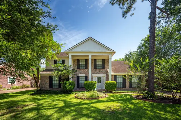 15115 Delbarton Drive, Houston, TX 77083