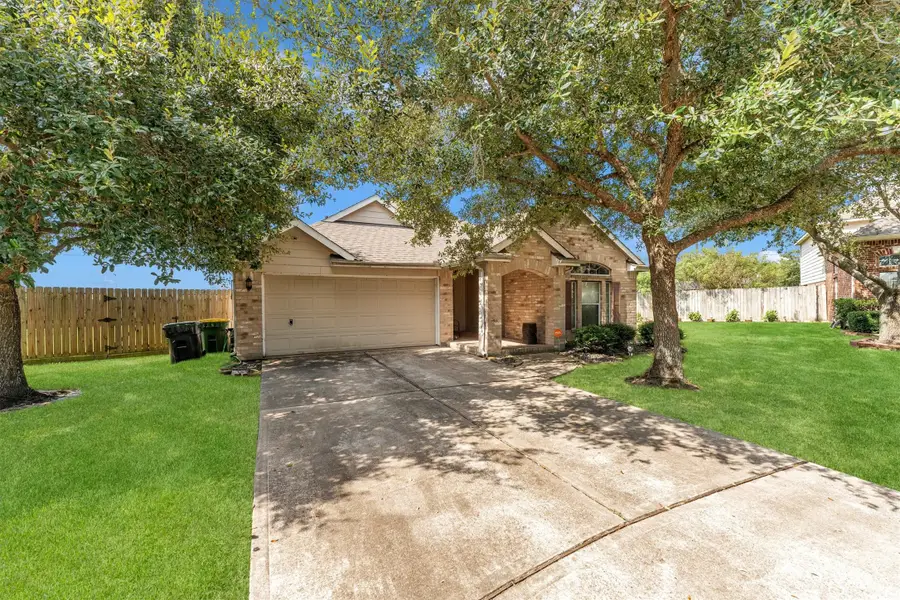 4208 Parry Drive, Pearland, TX 77584 - #2