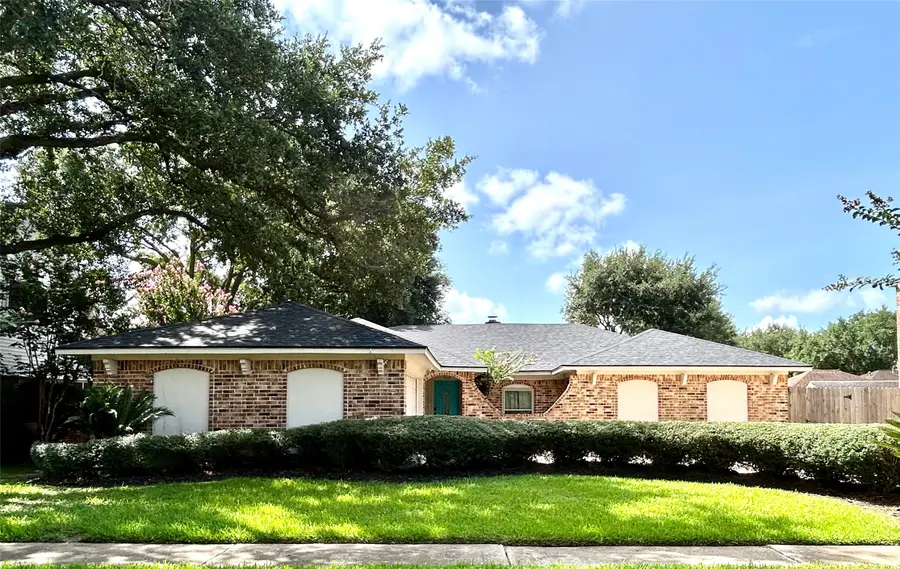 16446 Brookvilla Drive, Houston, TX 77059 - #2