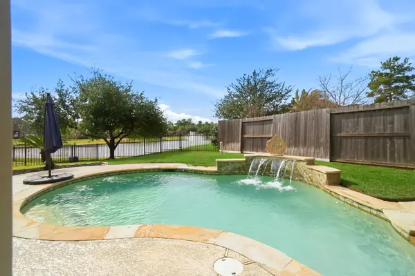 29911 Adobe Falls Drive, Spring, TX 77386