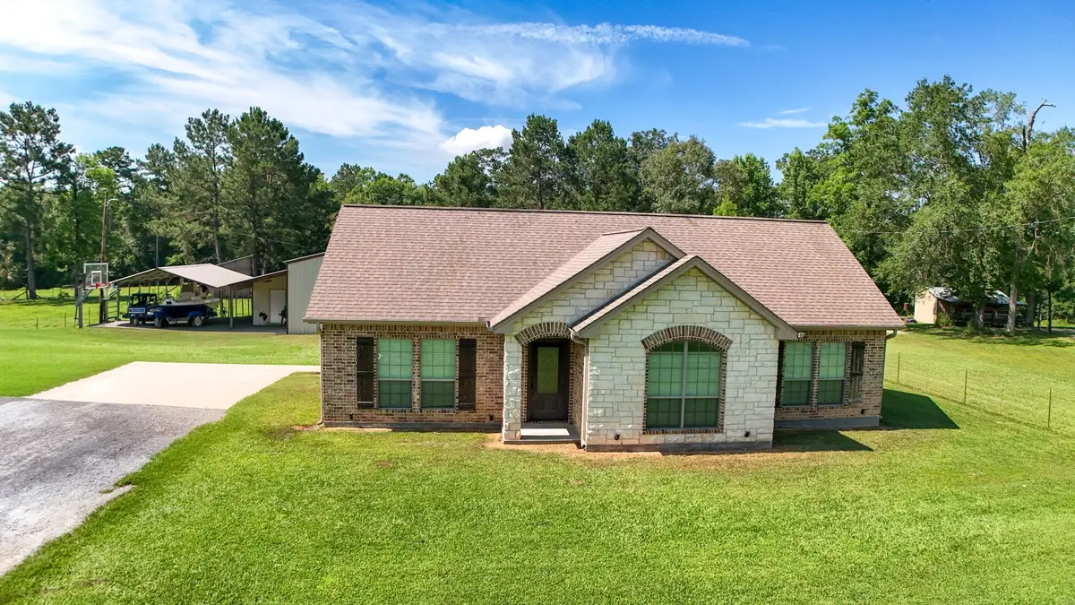 375 County Road 717, Buna, TX 77612 - #1