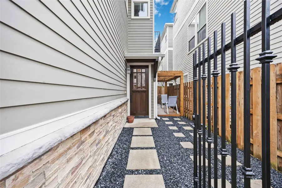 2435 Charleston Street #C, Houston, TX 77021 - #3