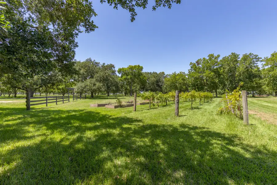 3042B Poskey Road, Anahuac, TX 77514 - #3