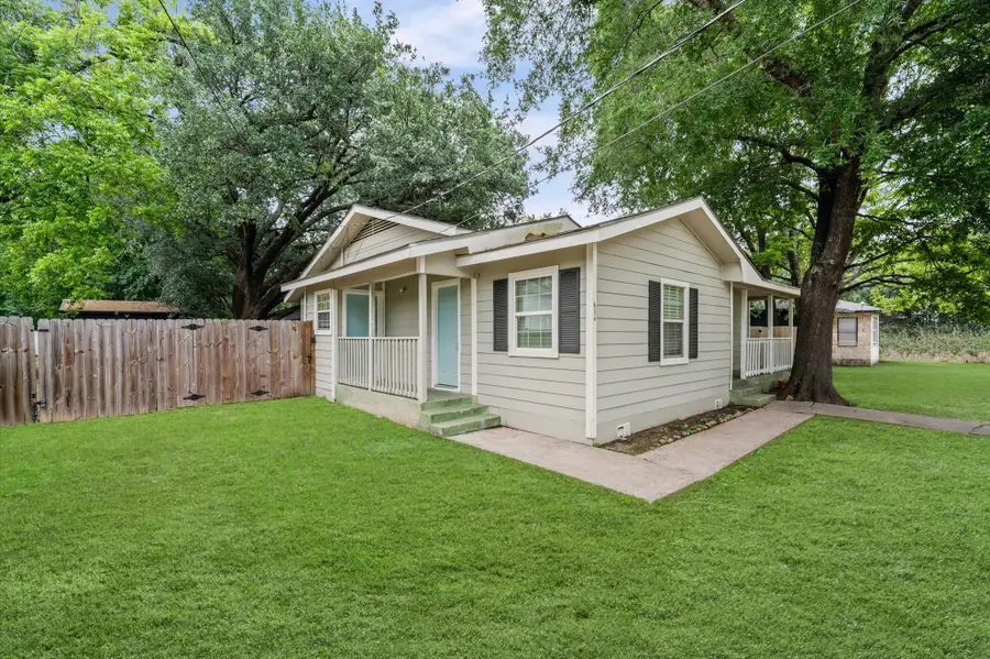 623 S 1st Street, Conroe, TX 77301 - #2