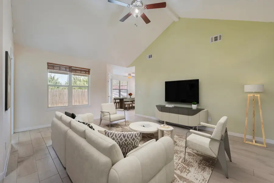 501 Riggs Street, Brenham, TX 77833 - #2