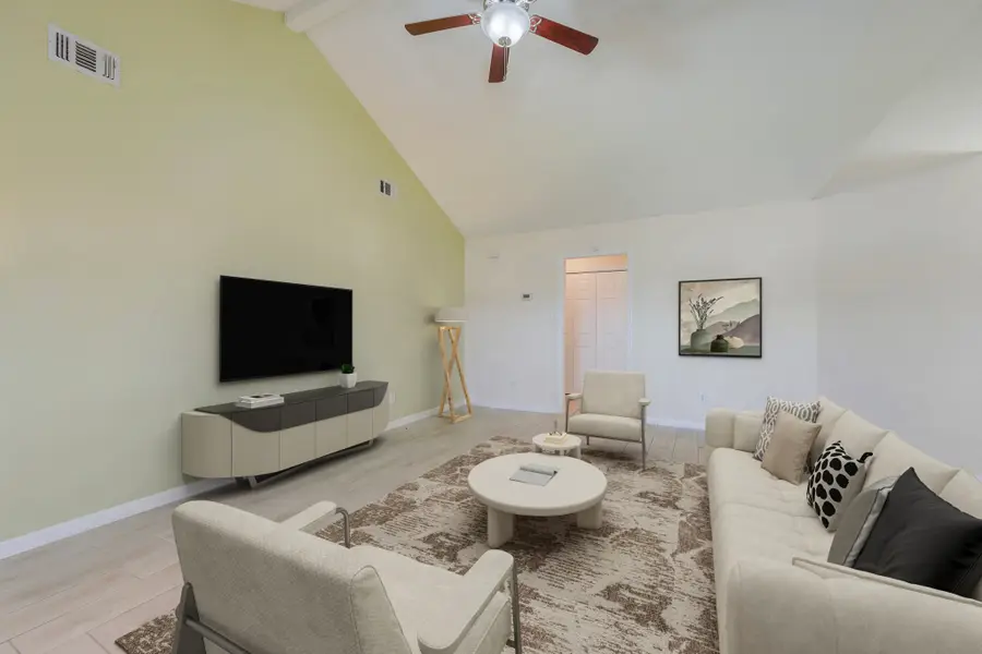 501 Riggs Street, Brenham, TX 77833 - #3