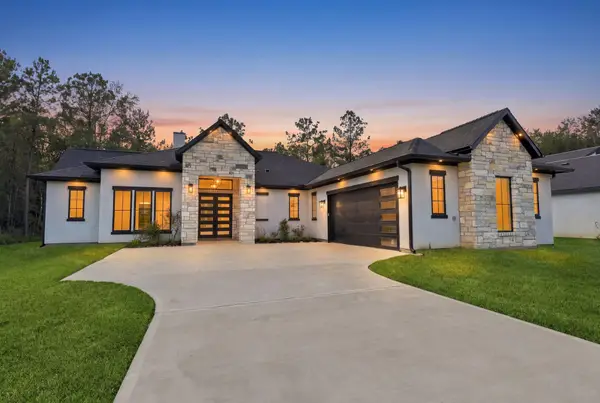 1369 Road 6604, Dayton, TX 77535