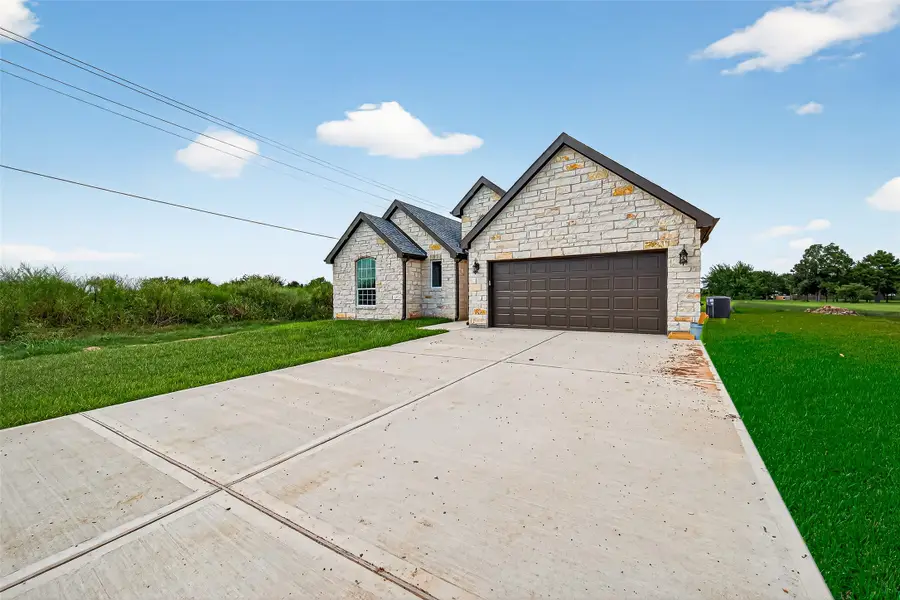 501 Oleander Street, Prairie View, TX 77484 - #3