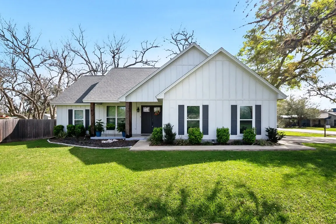 502 Tall Timber Drive, West Columbia, TX 77486 - #1