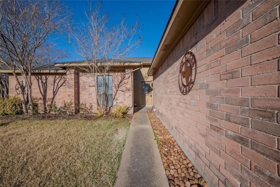 1805 Willow Bend Road, Wharton, TX 77488 - #3