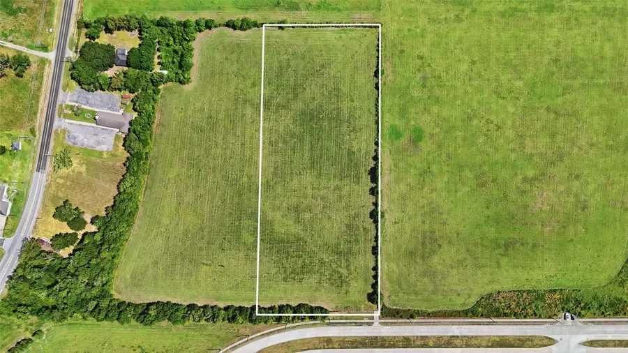 TBD Gillpkwy, Monterey Belvieu, TX 77523 - #2