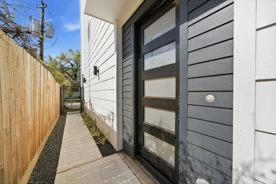 1607 Barbee Street, Houston, TX 77004 - #3