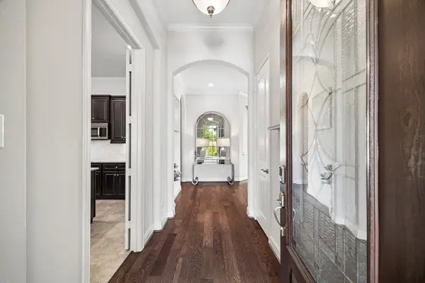 2202 Meadow Wind Drive, Pearland, TX 77089