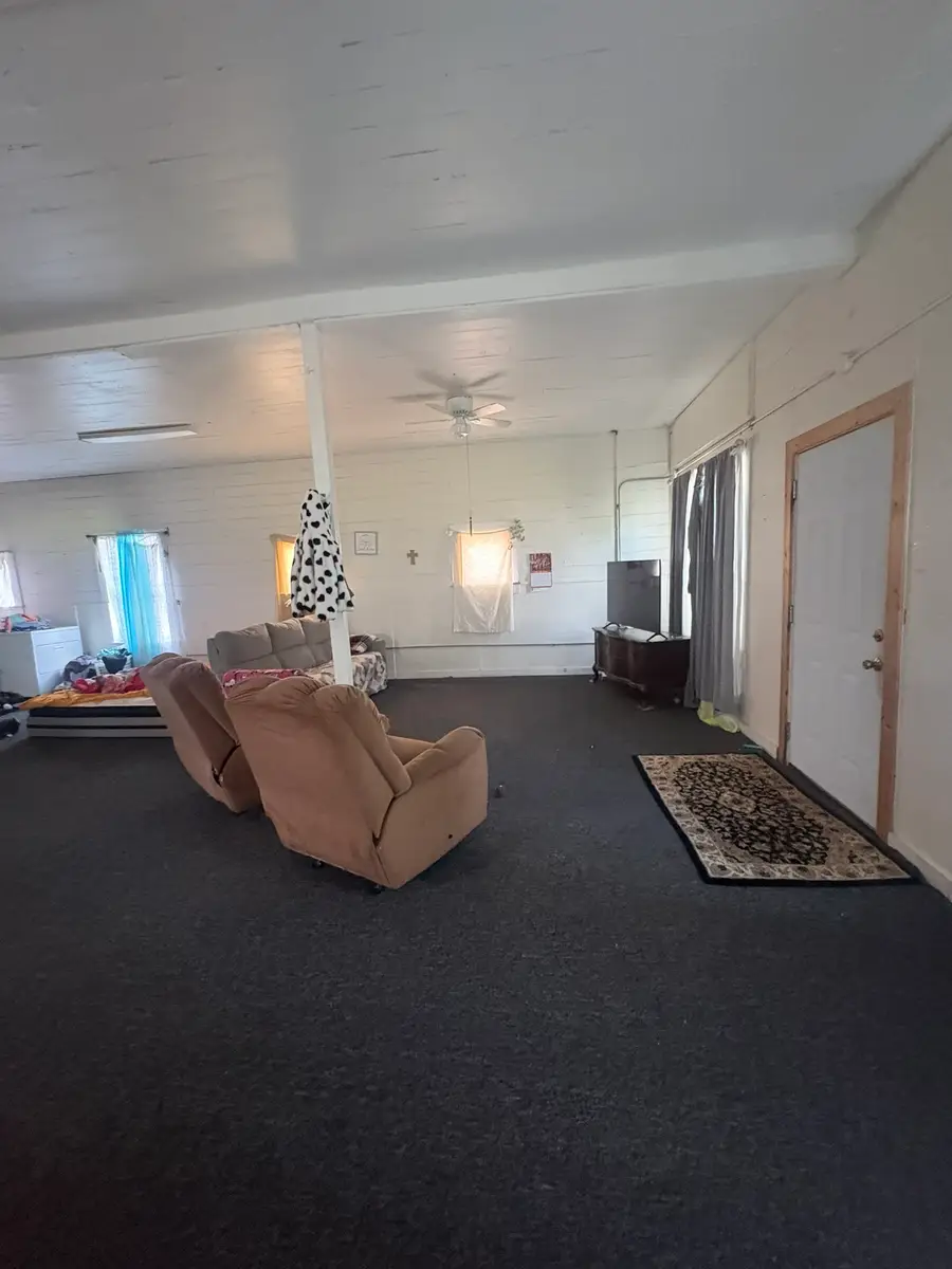 213 S Hill Street, Alvin, TX 77511 - #3