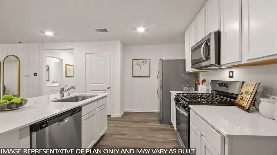 11783 Ruffian Drive, Willis, TX 77318 - Image #2