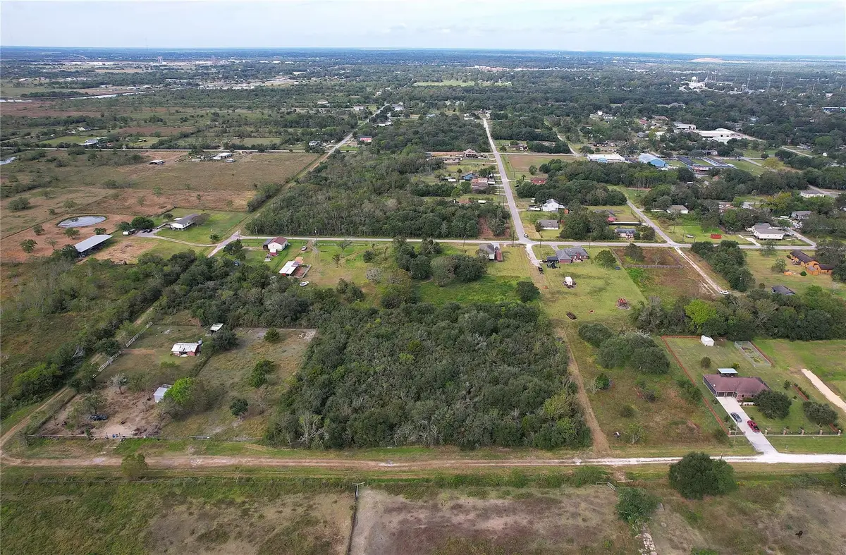0 Mike, Hitchcock, TX 77563 - #1