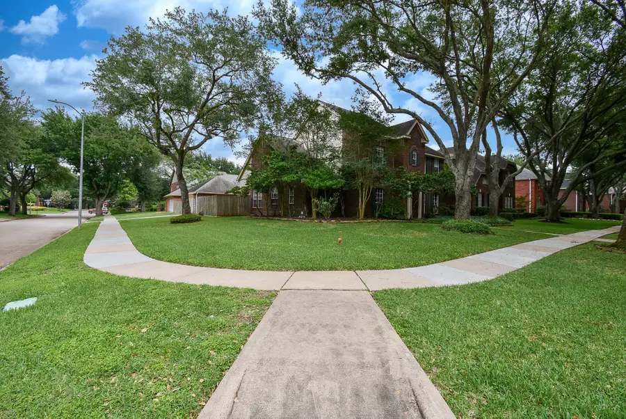 1003 Clarenda Falls Drive, Sugar Land, TX 77479 - #3