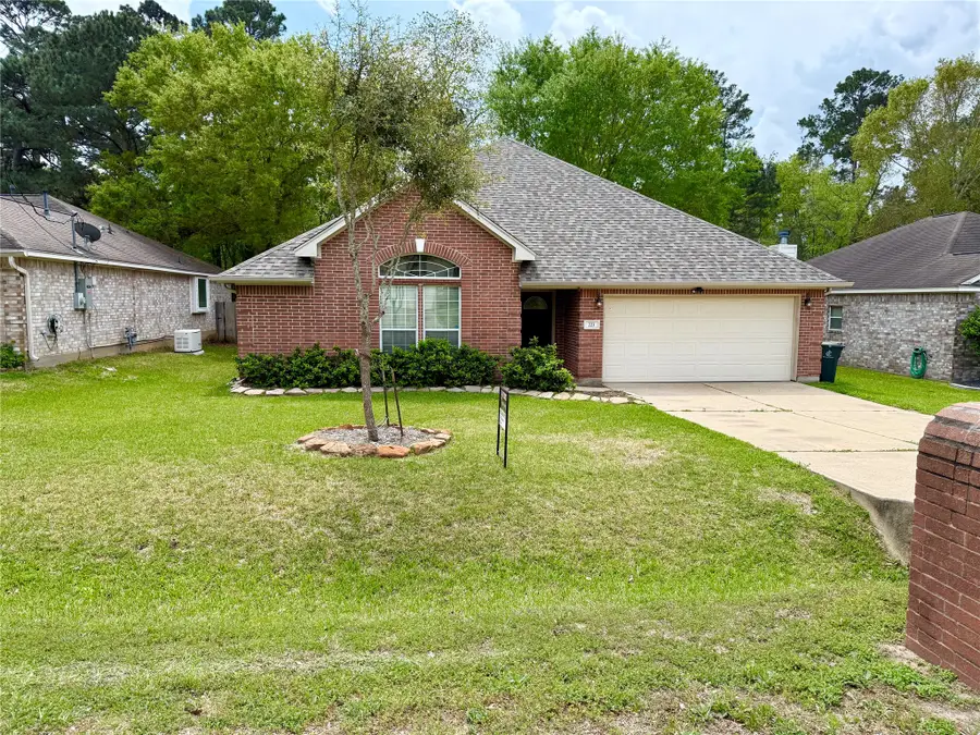 223 Maple Lane, Conroe, TX 77304 - #2