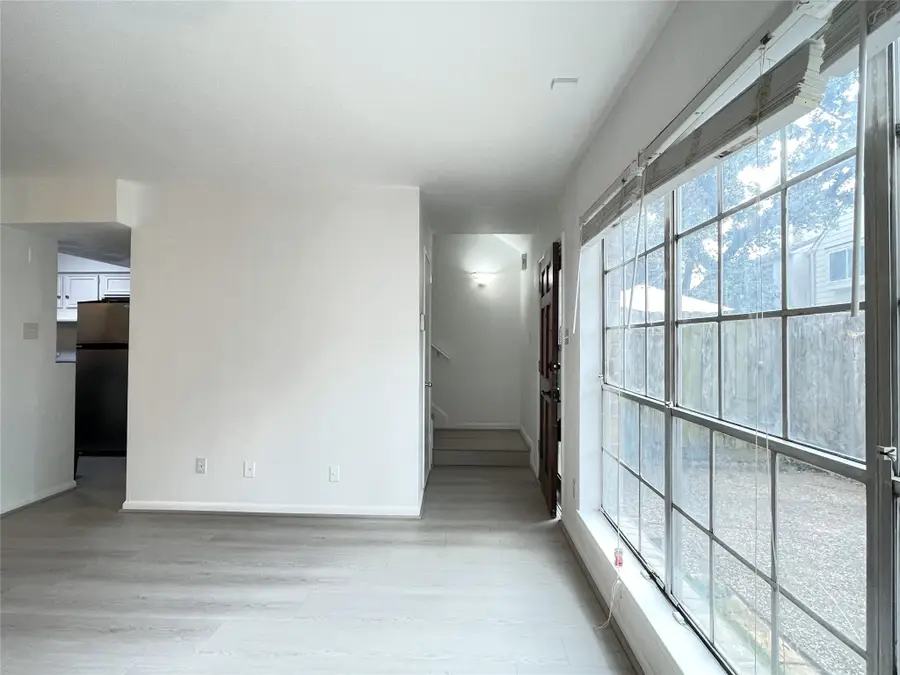 921 Wax Myrtle Lane, Houston, TX 77079 - #2