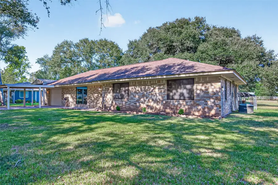 9615 Union Street, Needville, TX 77461 - #2
