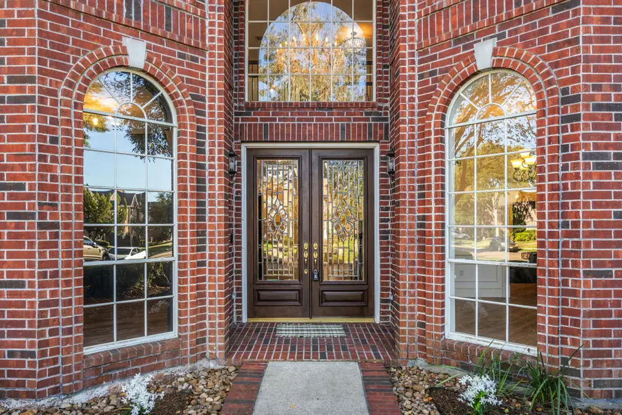 2031 Pecan Trail Drive, Richmond, TX 77406 - Image #3