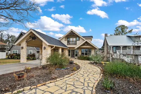 507 W Lake Shore Drive, Livingston, TX 77351