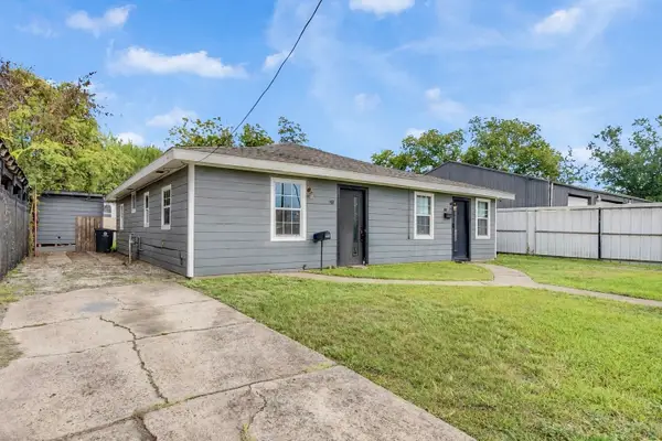 1107 E 40th 1/2 Street, Houston, TX 77022
